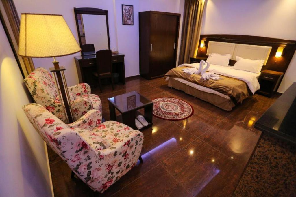 Barada Hotel- فندق بردى Najaf Extérieur photo