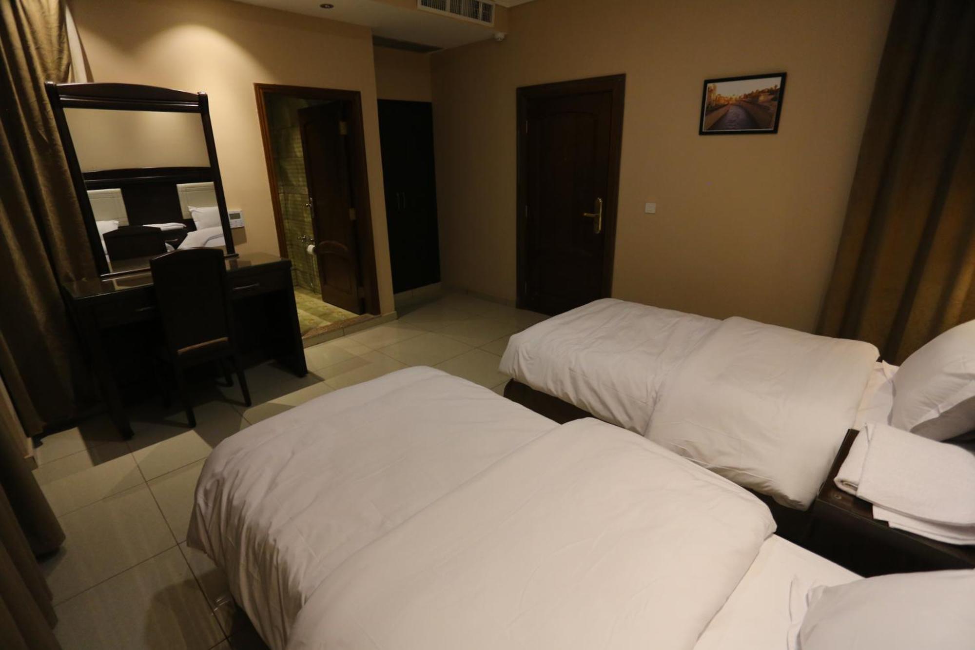 Barada Hotel- فندق بردى Najaf Extérieur photo